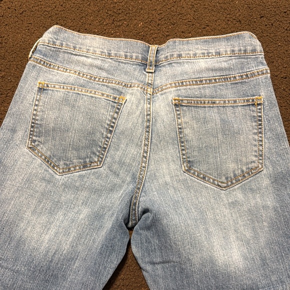 Old Navy The Flirt Bootcut Jeans - Picture 3 of 4